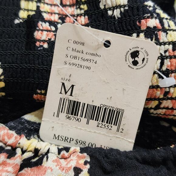 Free People Hilary Floral print keyhole Lolita neck top size Medium msrp $98 New - Picture 12 of 12